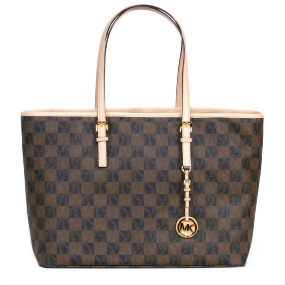 COPY - Michael Kors Signature Checkerboard Medium Jet Set